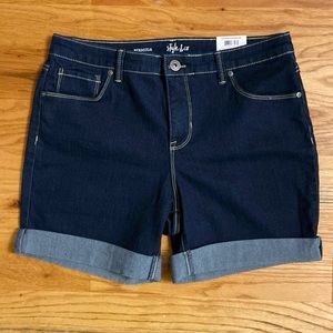 STYLE & CO Petite Women’s New Bermuda Stretchy Denim Shorts Size 12P mid rise
